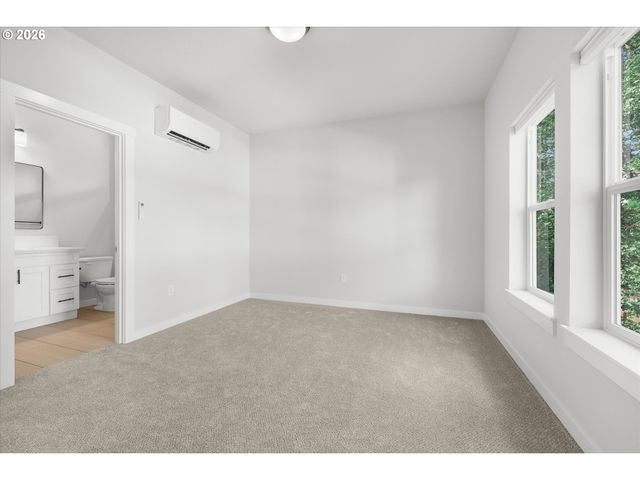 8778 N Newman Ave, Portland, OR 97203
