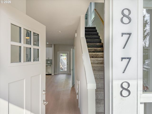 8778 N Newman Ave, Portland, OR 97203