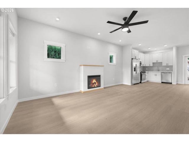 8778 N Newman Ave, Portland, OR 97203