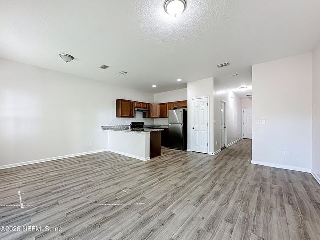 3551 RAIN FOREST Drive W, Jacksonville, FL 32277