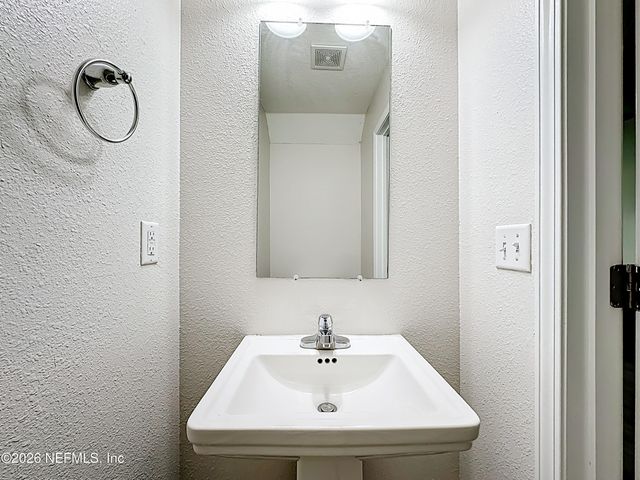 3551 RAIN FOREST Drive W, Jacksonville, FL 32277