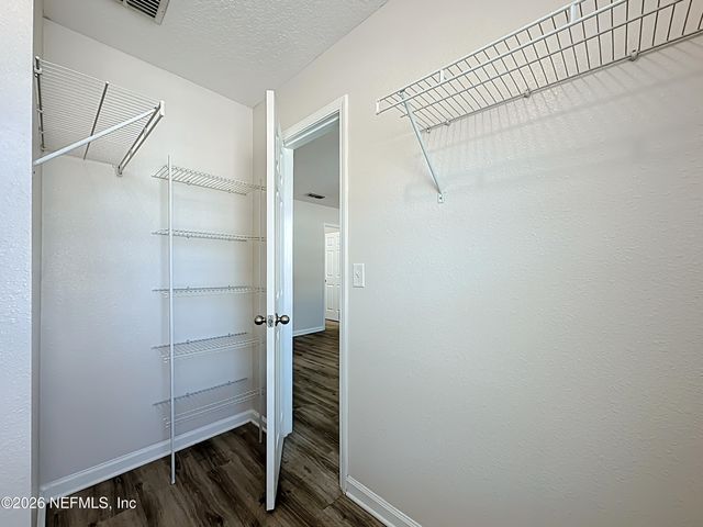 3551 RAIN FOREST Drive W, Jacksonville, FL 32277