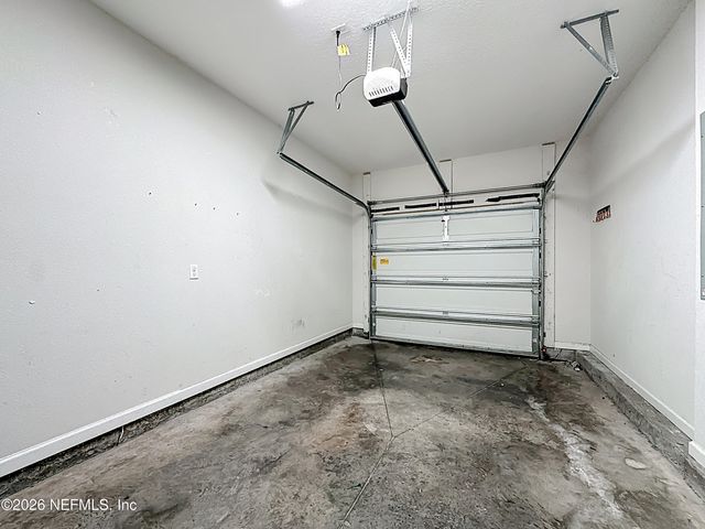 3551 RAIN FOREST Drive W, Jacksonville, FL 32277