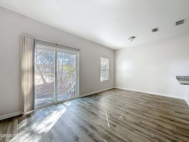 3551 RAIN FOREST Drive W, Jacksonville, FL 32277