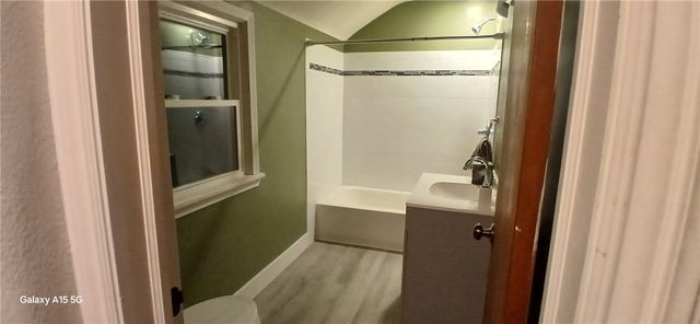 183 Thorncliffe Drive, Irondequoit, NY 14617