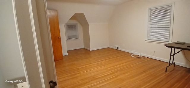 183 Thorncliffe Drive, Irondequoit, NY 14617