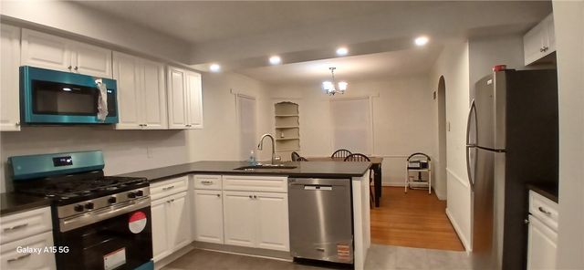 183 Thorncliffe Drive, Irondequoit, NY 14617