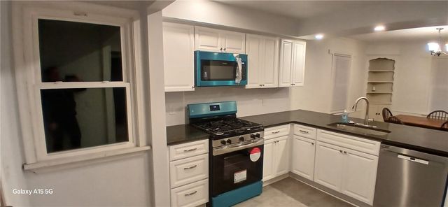 183 Thorncliffe Drive, Irondequoit, NY 14617