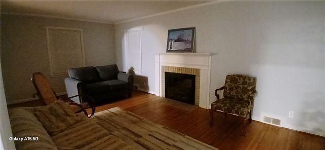 183 Thorncliffe Drive, Irondequoit, NY 14617