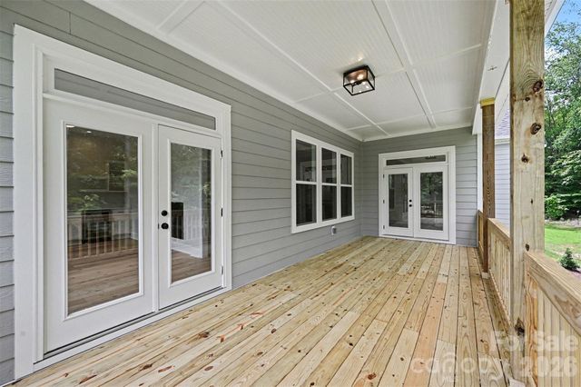 4021 Harmattan Drive, Denver, NC 28037