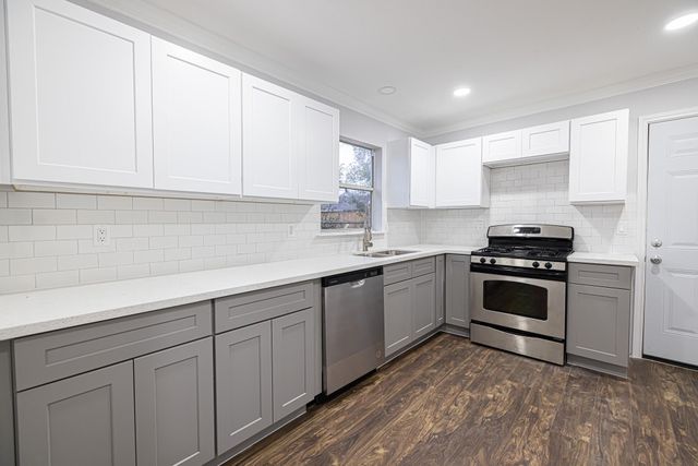 12445 Parkey Lane, Houston, TX 77015