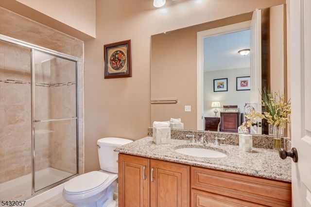 7 Alton Way, Scotch Plains Twp., NJ 07076