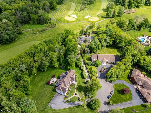 7 Alton Way, Scotch Plains Twp., NJ 07076