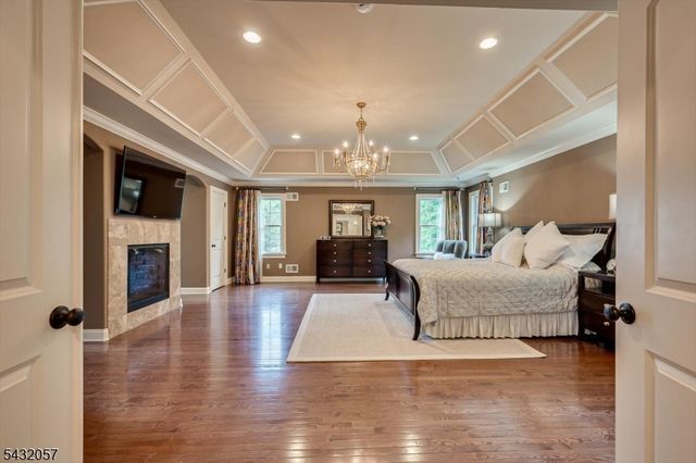 7 Alton Way, Scotch Plains Twp., NJ 07076