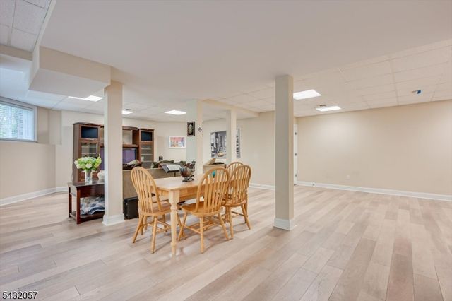 7 Alton Way, Scotch Plains Twp., NJ 07076