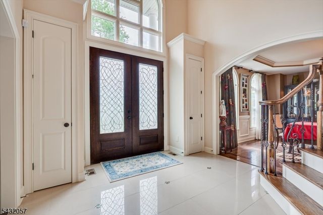 7 Alton Way, Scotch Plains Twp., NJ 07076