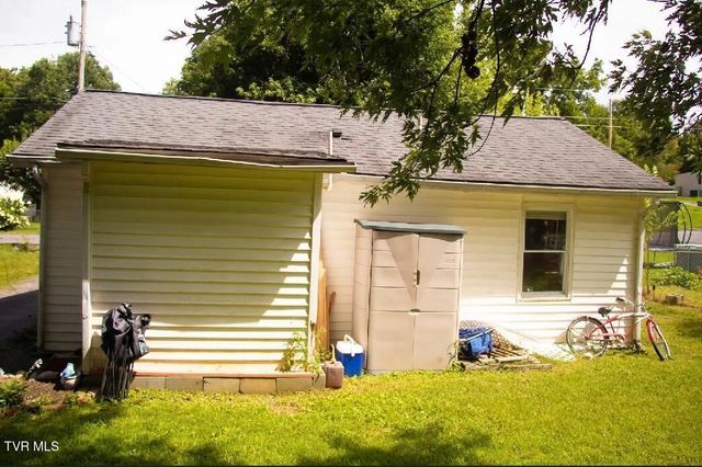 2625 Louise Street, Johnson City, TN 37601