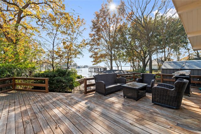 203 Shoreline Drive, Star Harbor, TX 75148