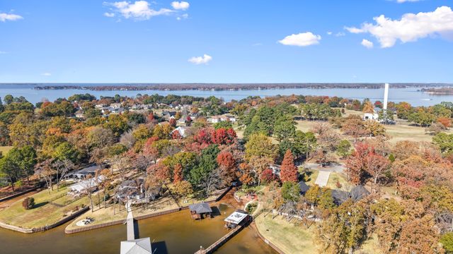 203 Shoreline Drive, Star Harbor, TX 75148