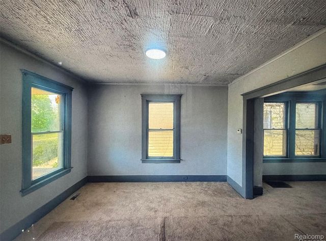 13486 Gallagher Street, Hamtramck, MI 48212