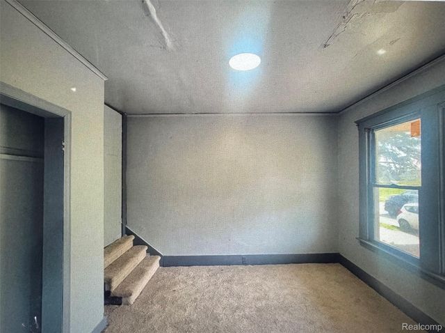 13486 Gallagher Street, Hamtramck, MI 48212