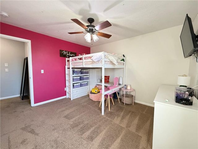 800 20TH Avenue S, Greenwood, MO 64034