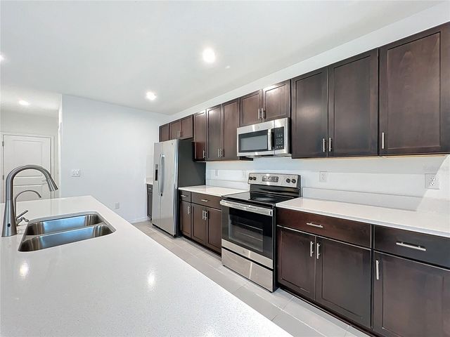 5627 COSTA BLANCA WAY, Davenport, FL 33897