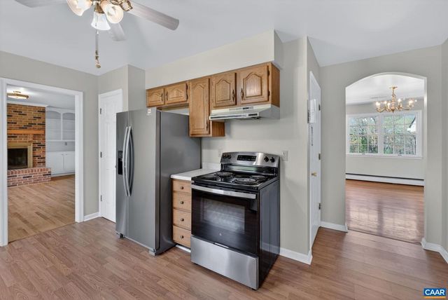 10694 ROCKFISH VALLEY HWY, Afton, VA 22920
