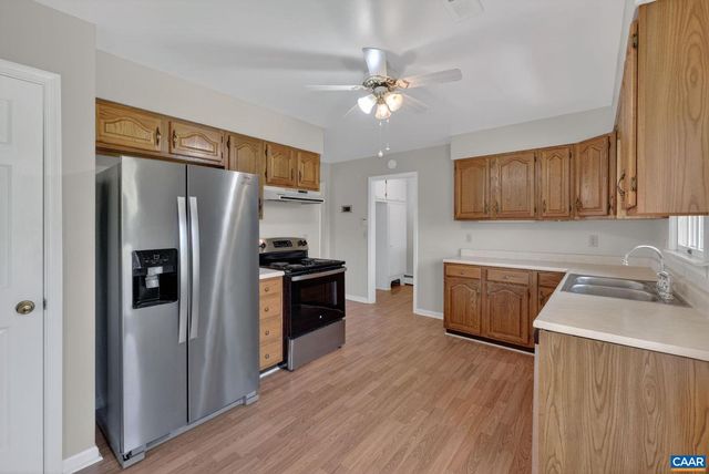 10694 ROCKFISH VALLEY HWY, Afton, VA 22920