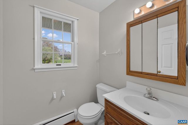 10694 ROCKFISH VALLEY HWY, Afton, VA 22920