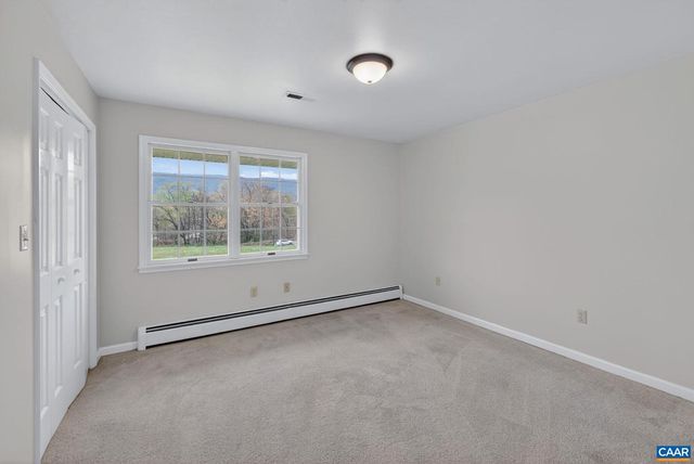 10694 ROCKFISH VALLEY HWY, Afton, VA 22920