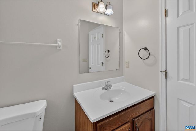 10694 ROCKFISH VALLEY HWY, Afton, VA 22920