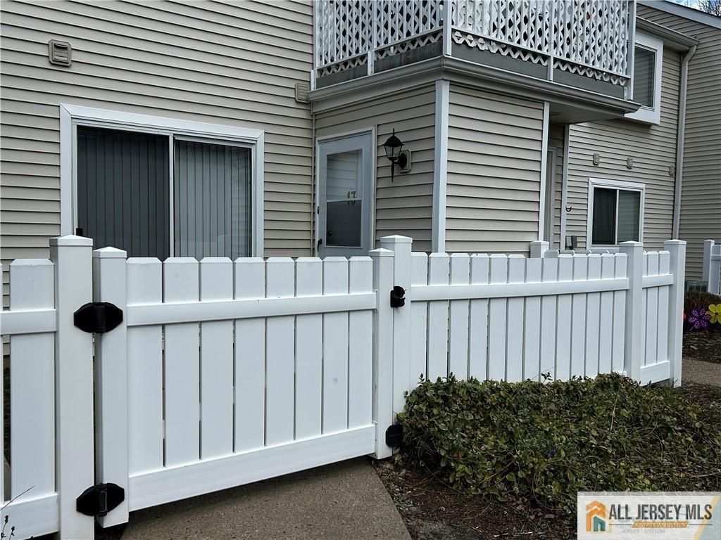 13 Sweetgum Lane, South Brunswick, NJ 08852
