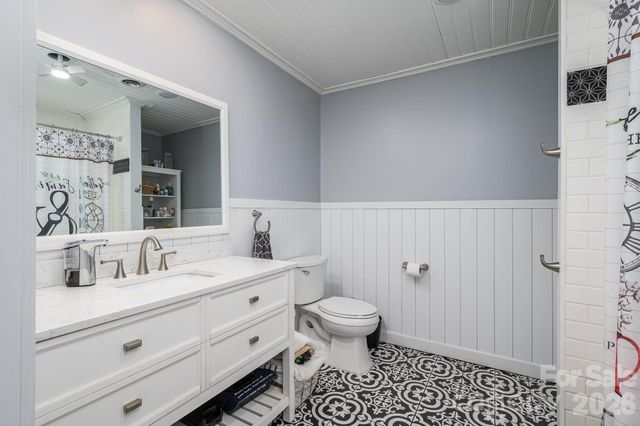 809 Spring Street, Cherryville, NC 28021