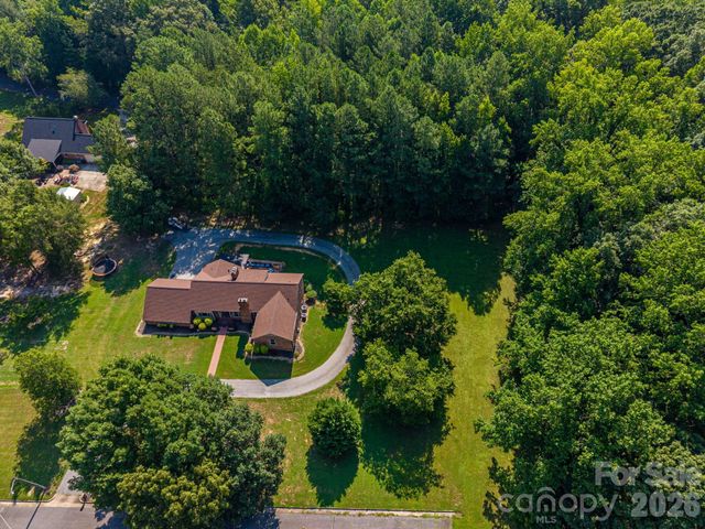 809 Spring Street, Cherryville, NC 28021