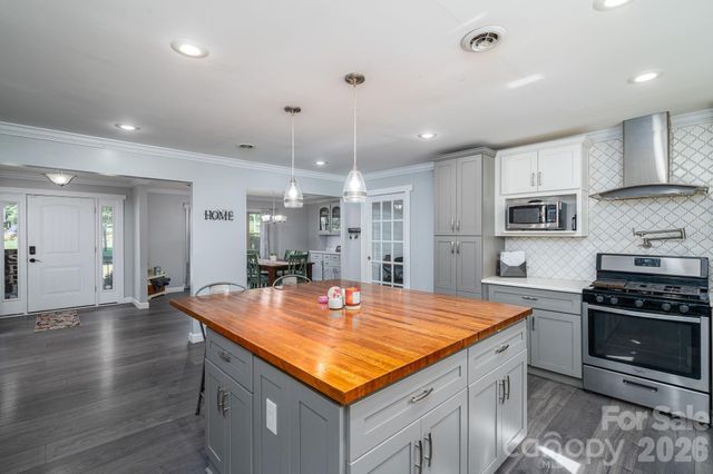 809 Spring Street, Cherryville, NC 28021