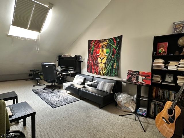 4 Greg Norman Ct 4, Vernon Twp., NJ 07462