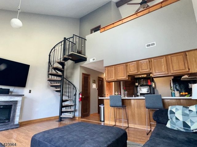 4 Greg Norman Ct 4, Vernon Twp., NJ 07462