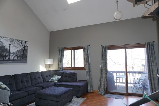 4 Greg Norman Ct 4, Vernon Twp., NJ 07462