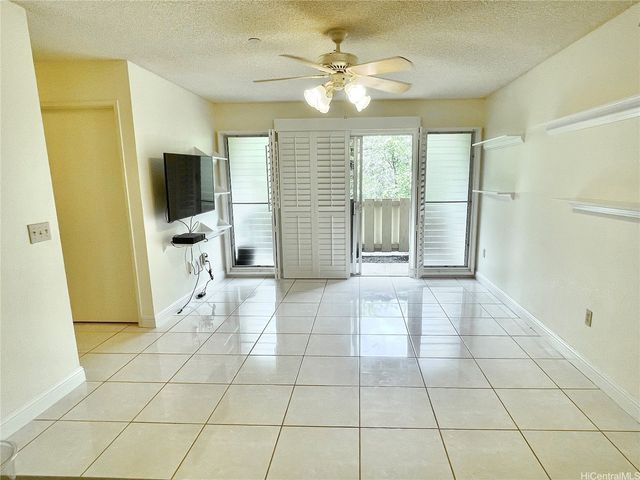 95-1050 Makaikai Street 14F, Mililani, HI 96789