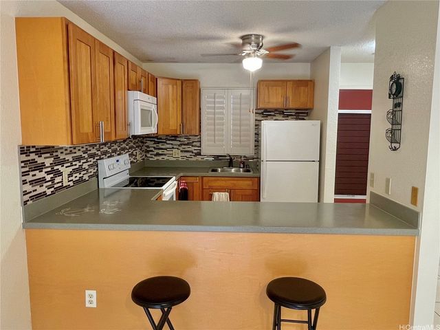 95-1050 Makaikai Street 14F, Mililani, HI 96789