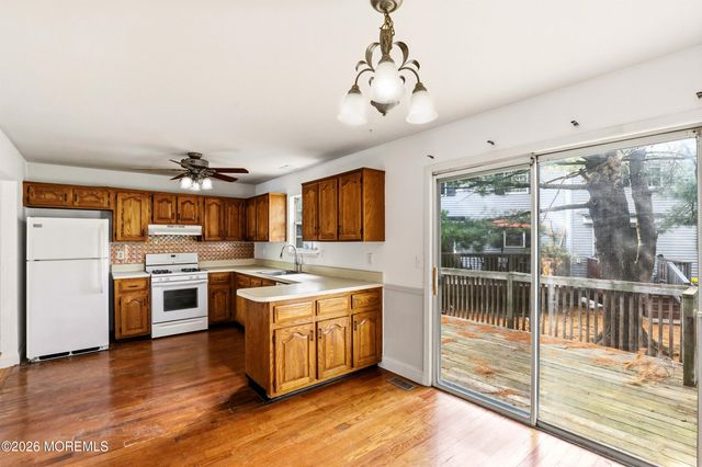 520 Davids Court, Lakewood, NJ 08701