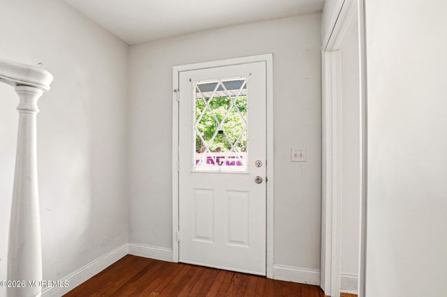 520 Davids Court, Lakewood, NJ 08701