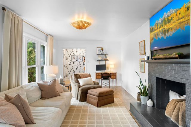 2337 Les Robinson Rd, Columbia, TN 38401