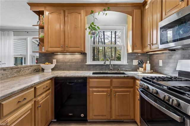 129 Tuckahoe TRCE, Yorktown, VA 23693