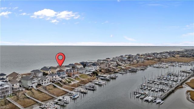 47 Bay Front PL, Hampton, VA 23664