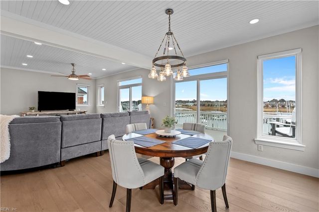 47 Bay Front PL, Hampton, VA 23664