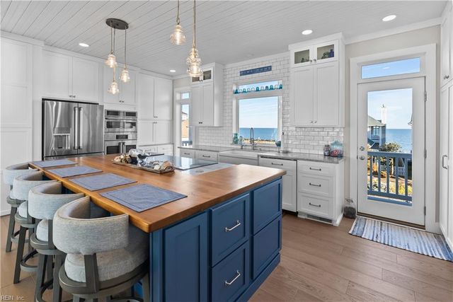 47 Bay Front PL, Hampton, VA 23664