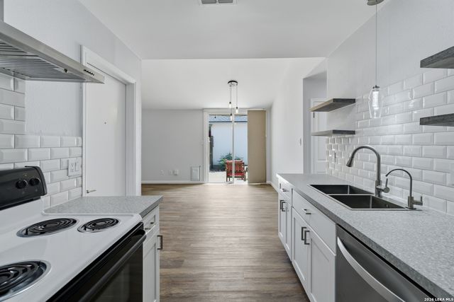 10130 Galesburg, San Antonio, TX 78250