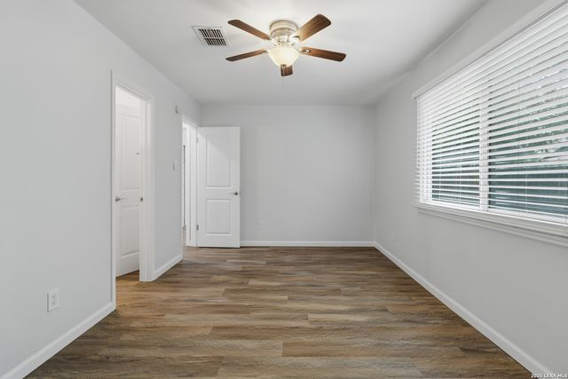 10130 Galesburg, San Antonio, TX 78250